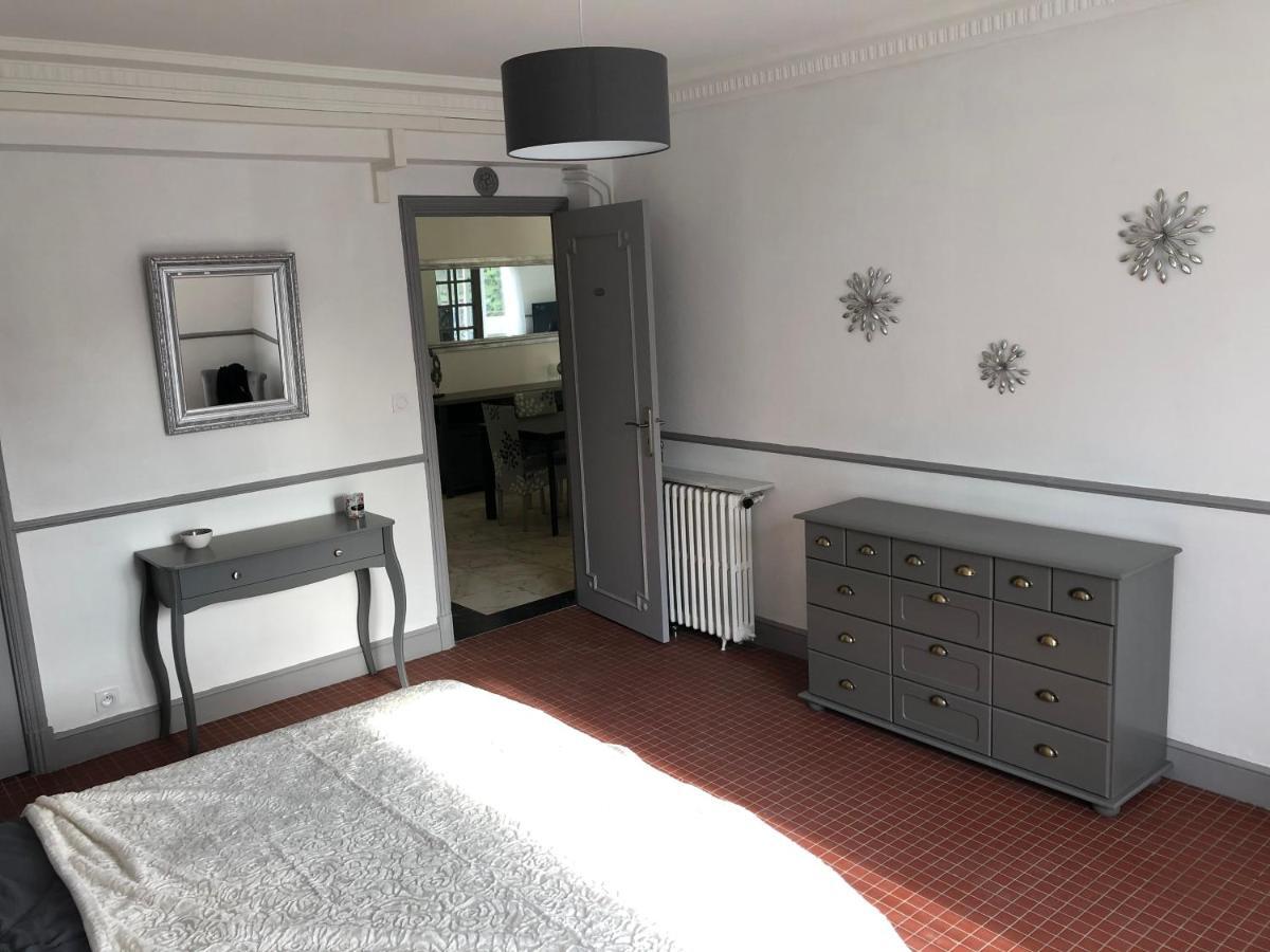 Grand Appartement De Standing "Reve Du Soir" De 170 M2 350 M De La Gare Lourdes Exteriör bild