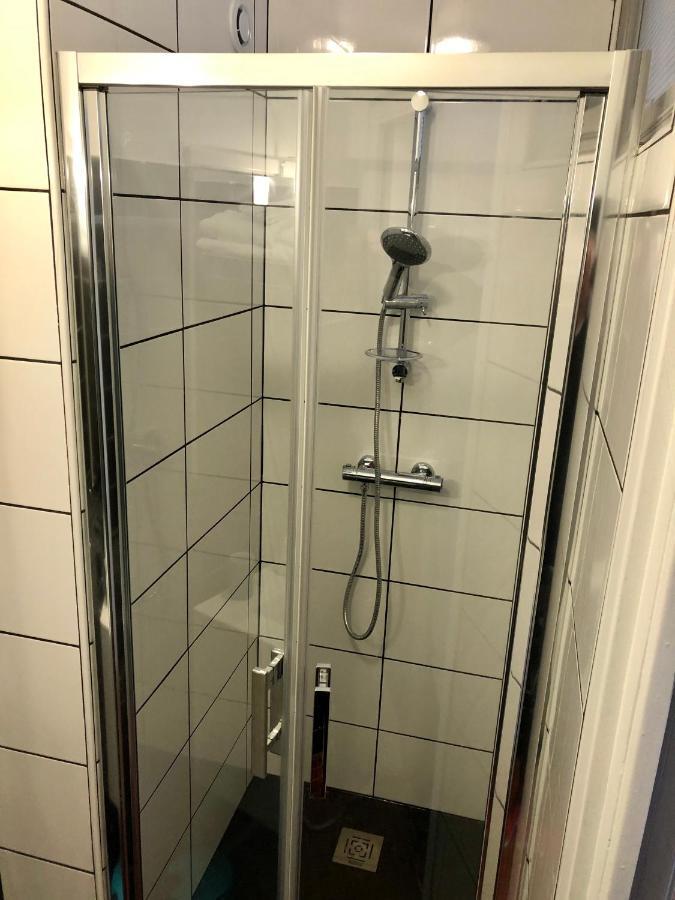 Grand Appartement De Standing "Reve Du Soir" De 170 M2 350 M De La Gare Lourdes Exteriör bild