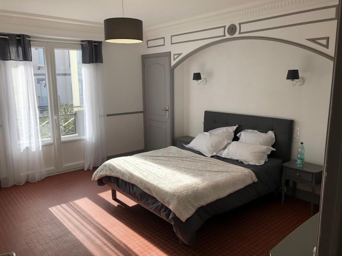Grand Appartement De Standing "Reve Du Soir" De 170 M2 350 M De La Gare Lourdes Exteriör bild